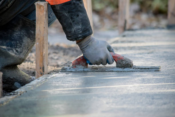 Best Custom Concrete Contractor  in Dodge Center, MN